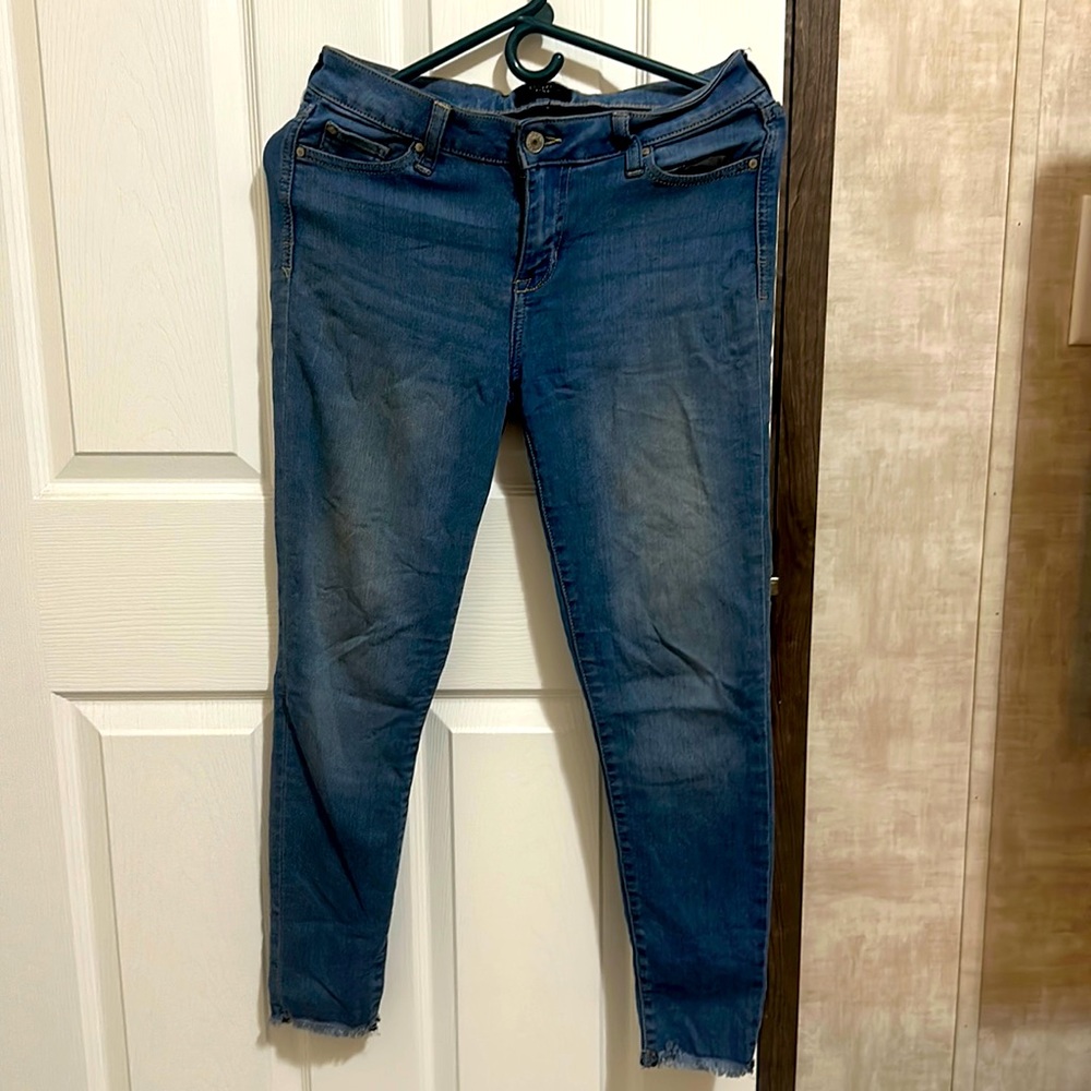 Lightly used jeans size 5/27 blue